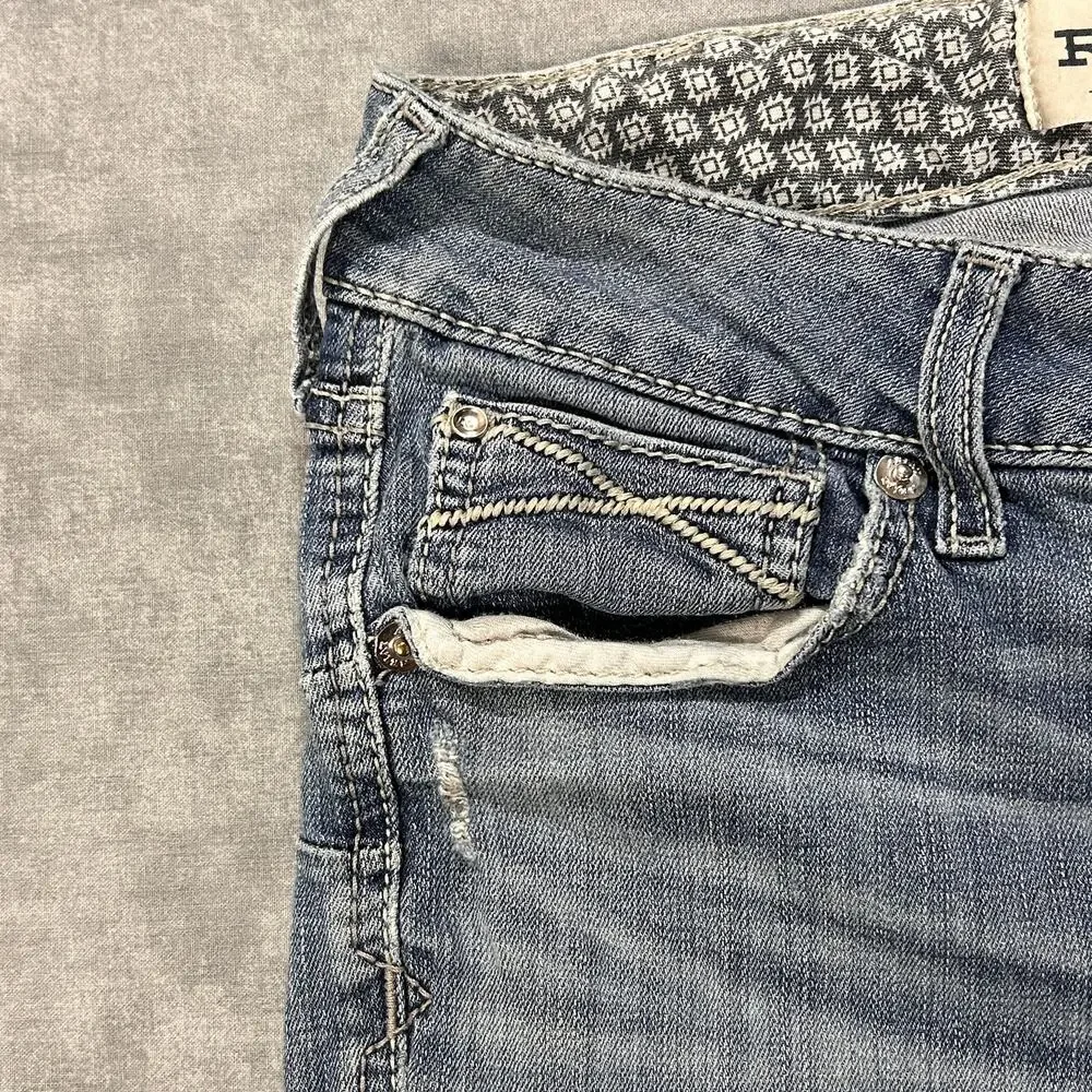 Ariat REAL Perfect Rise Alma Boot Cut Jeans Womens 29s Canadian Western Stretch